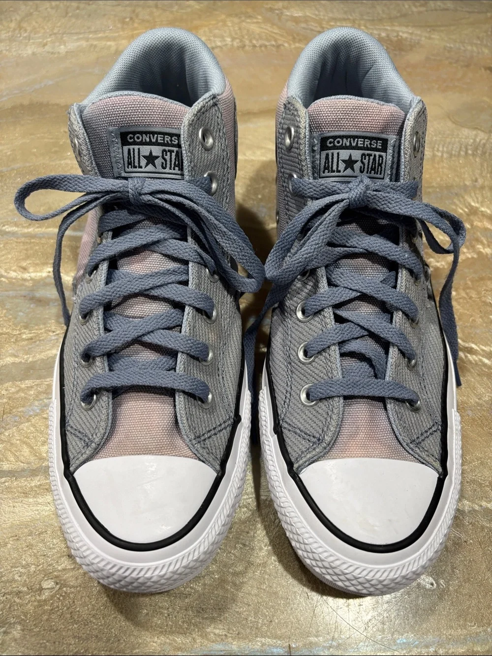 Converse Chuck Taylor All Star Malde Light Blue with Pink Size Men’s 9 Women’ 11